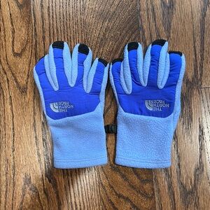 Baby It's Cold Outside... Blueish/Purple Girls The North Face Gloves Sz s 🖤Bogo